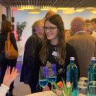 Gaestin beim Empfang.jpg