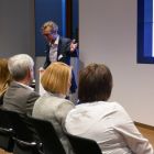 Ralph Warnatz beim Vortrag (2).JPG